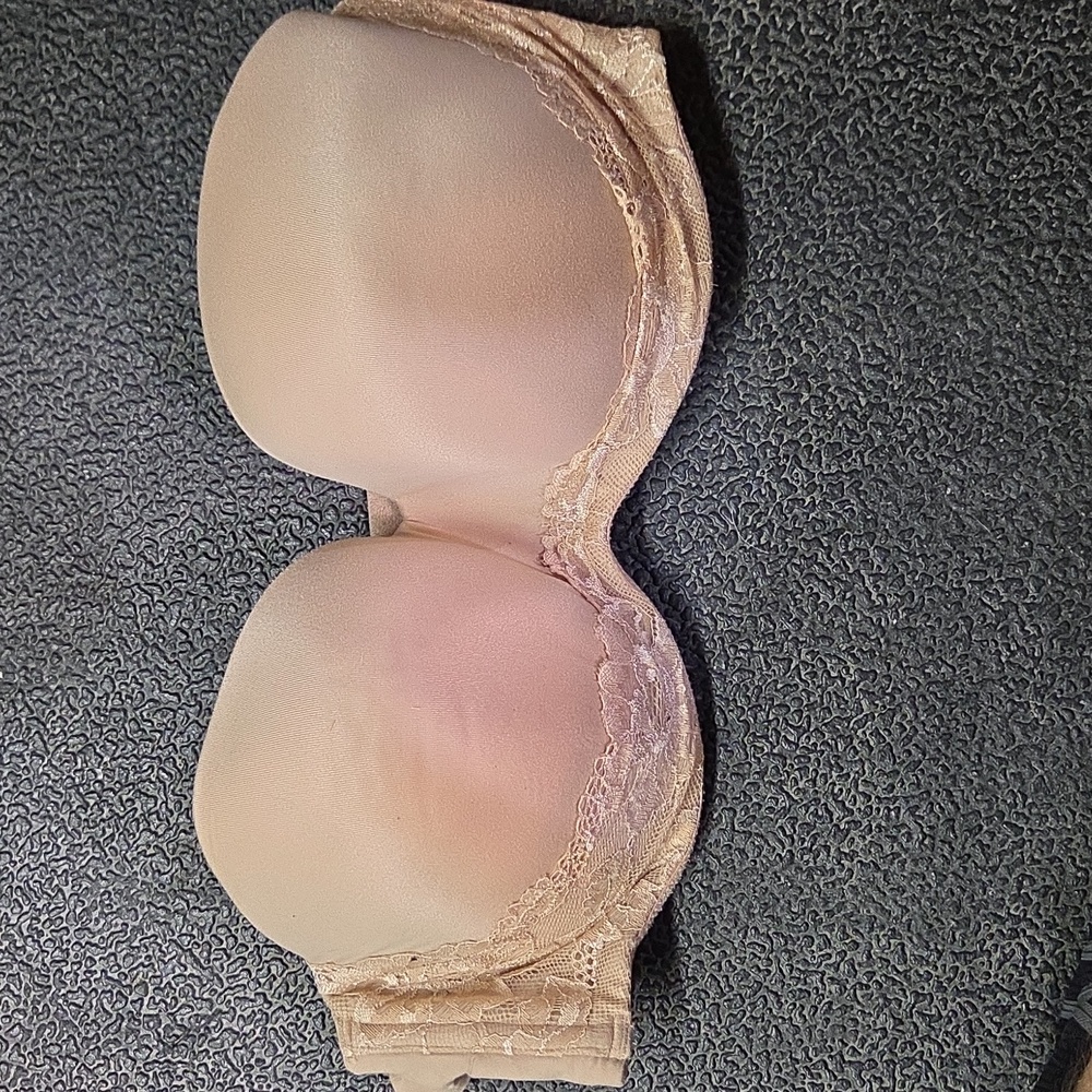 Body by Victoria Lined Strapless Bra